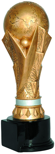 Фигурка литая Кубок мира R5001-32 32см